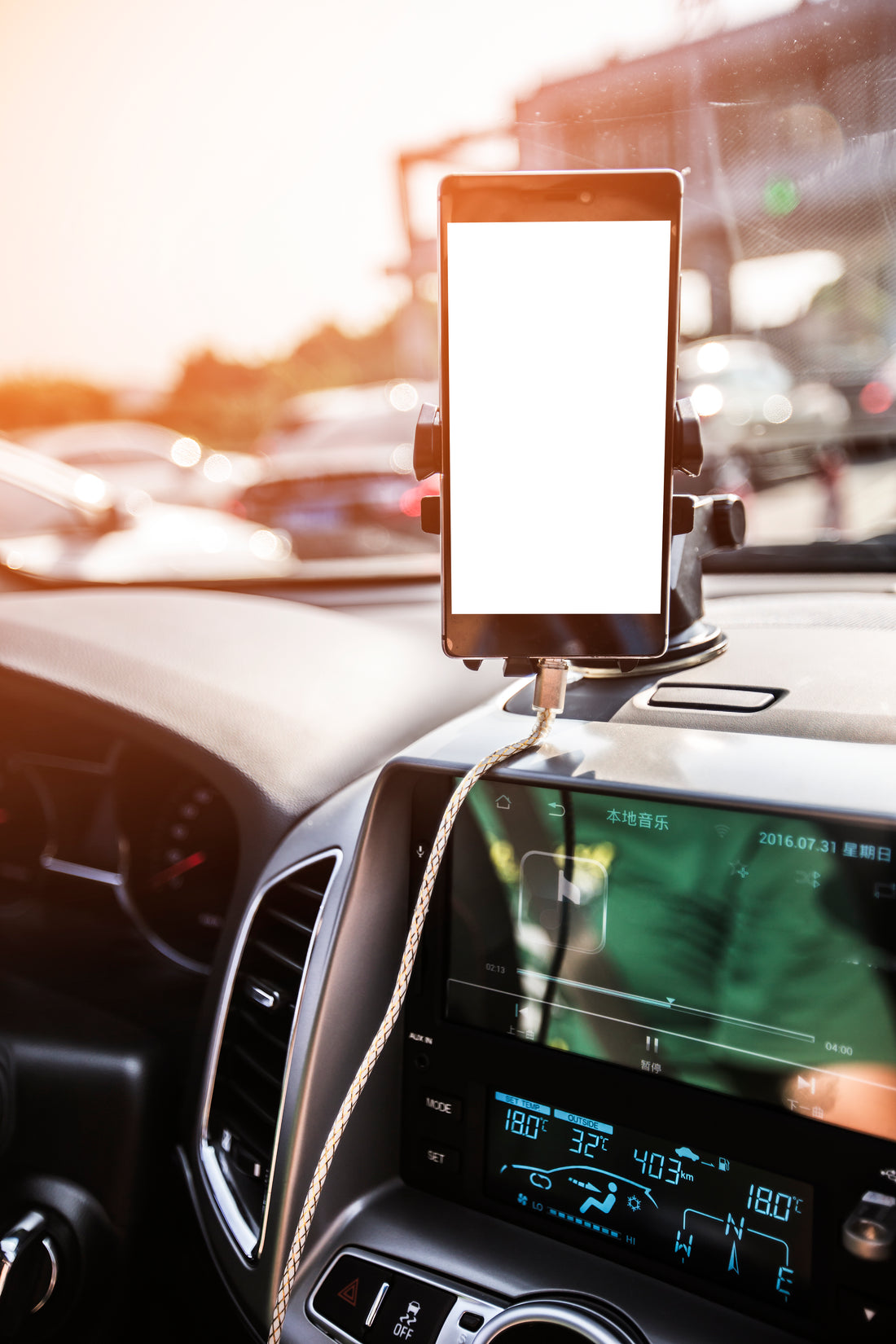 Comment décoller un support de téléphone pour voiture ?