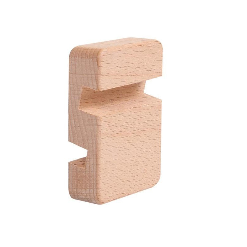 Pose téléphone en bois