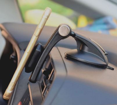 Socle pour portable voiture